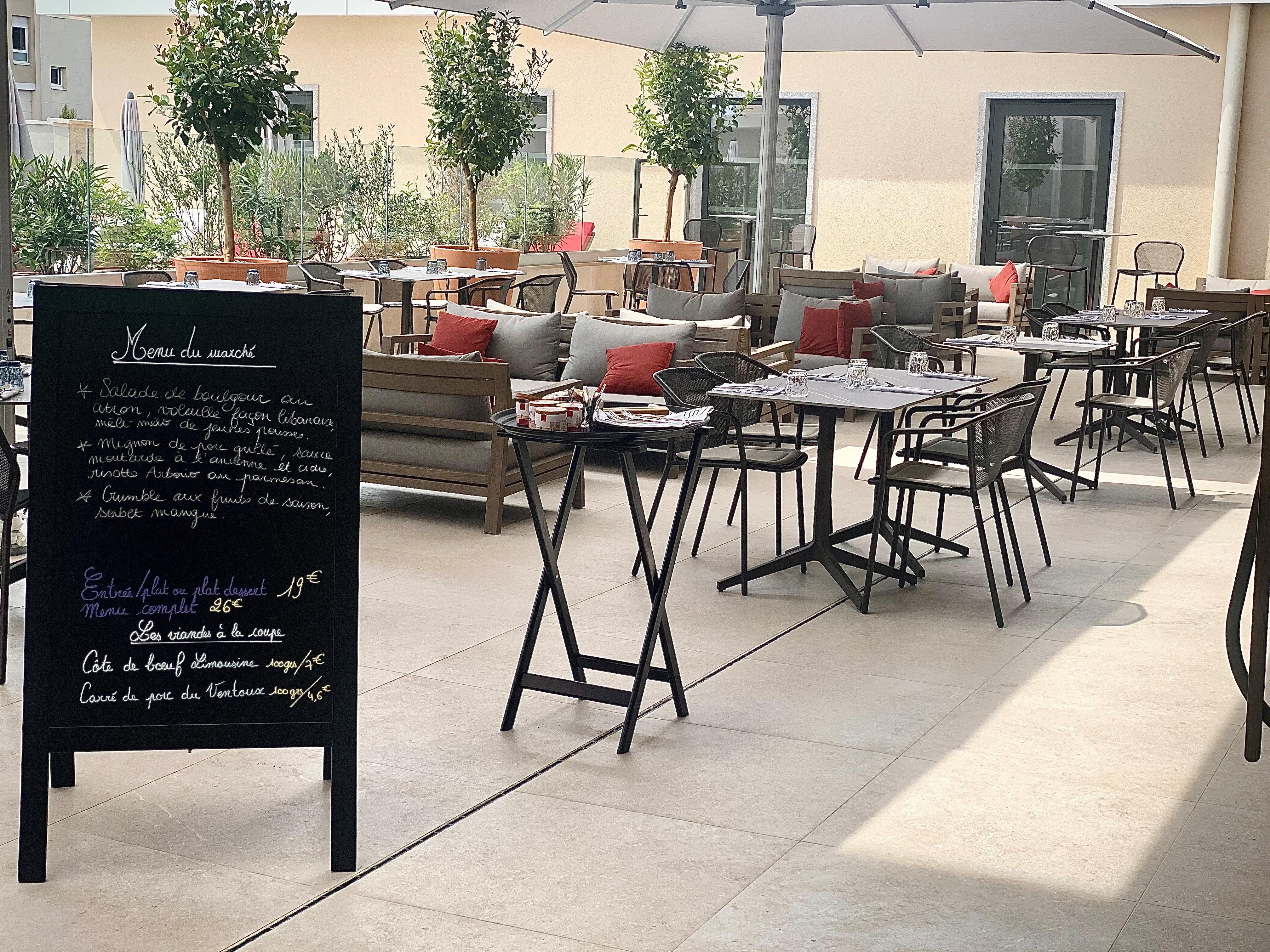 Mercure Avignon Gare Tgv Экстерьер фото