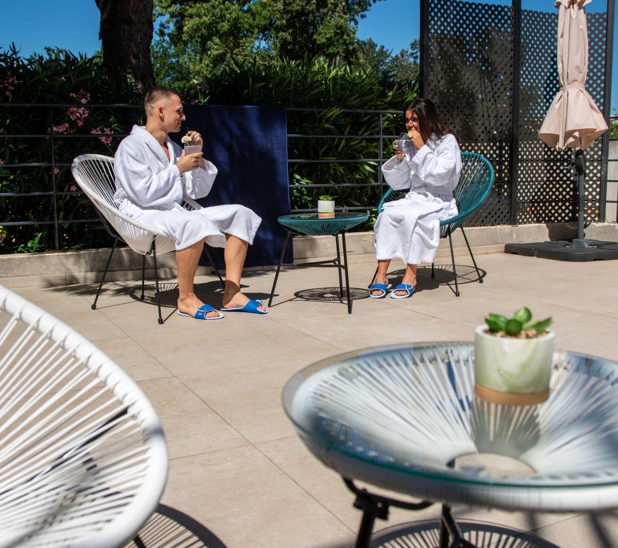 Mercure Avignon Gare Tgv Экстерьер фото