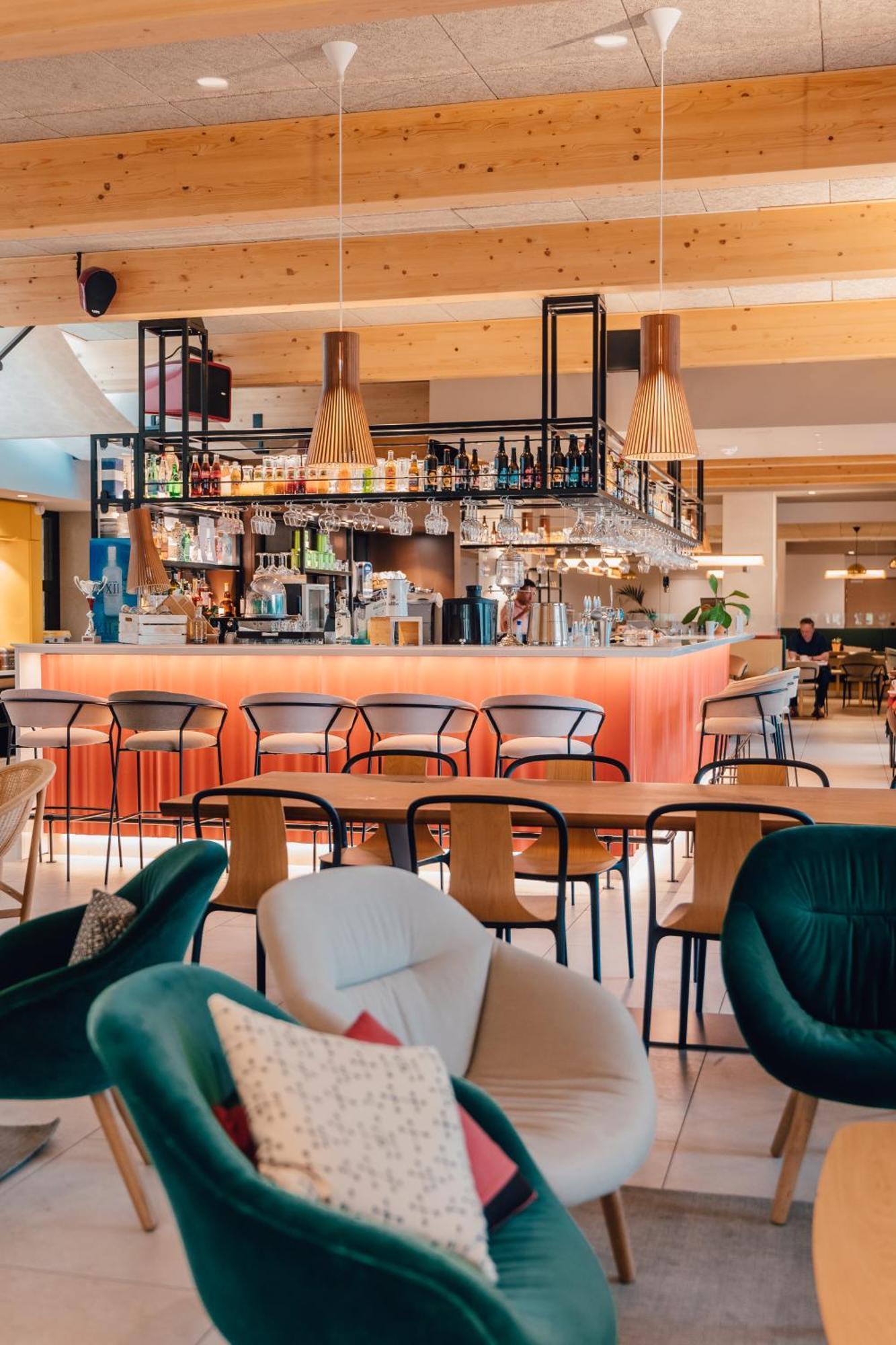 Mercure Avignon Gare Tgv Экстерьер фото